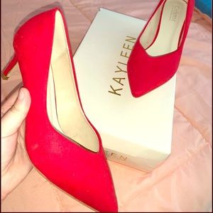 Red Classy 👠